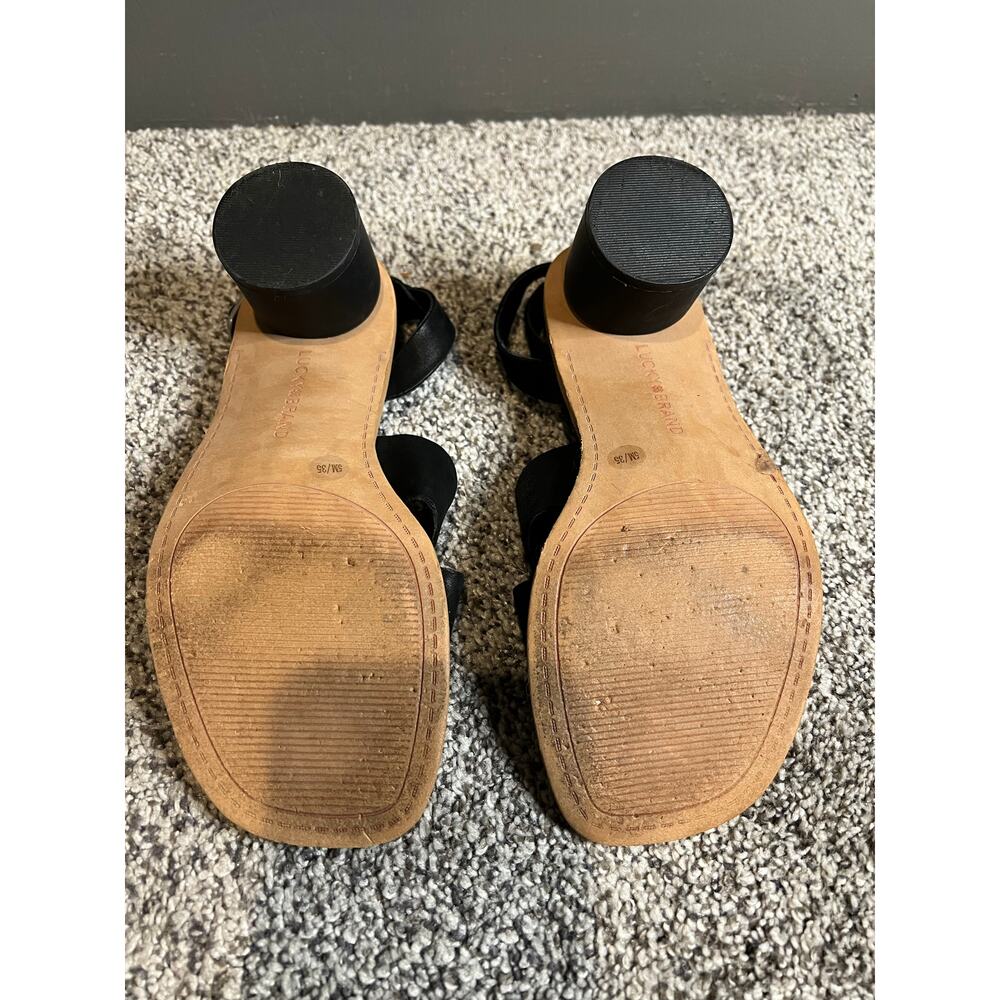 Lucky Brand Black Sandals Ankle Strap Round 1 1/2” Heel Women’s Sz 5 casual - Picture 4 of 5